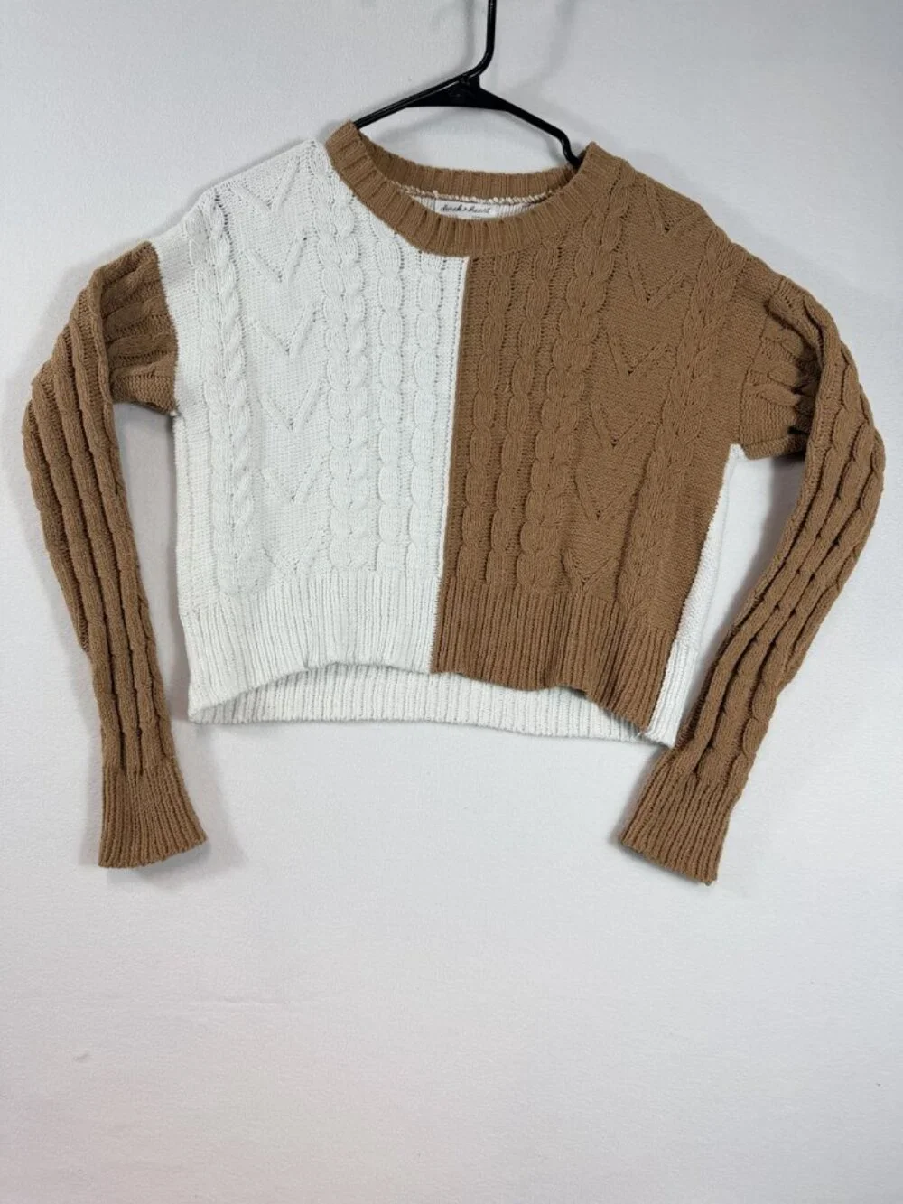 Derek Heart Women’s Small Brown Ivory Colorblock Cable Knit Cropped Sweater - Picture 2 of 15